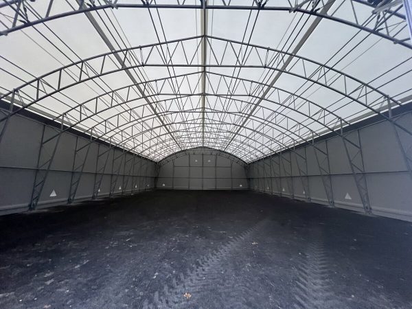 Jeklena palična konstrukcija skladišnega šotora